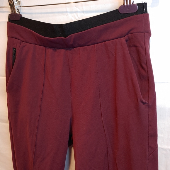 Athleta Antique Burgandy Venice Pintuck Zip Pockets Stretch Pants Size Small - Picture 4 of 13